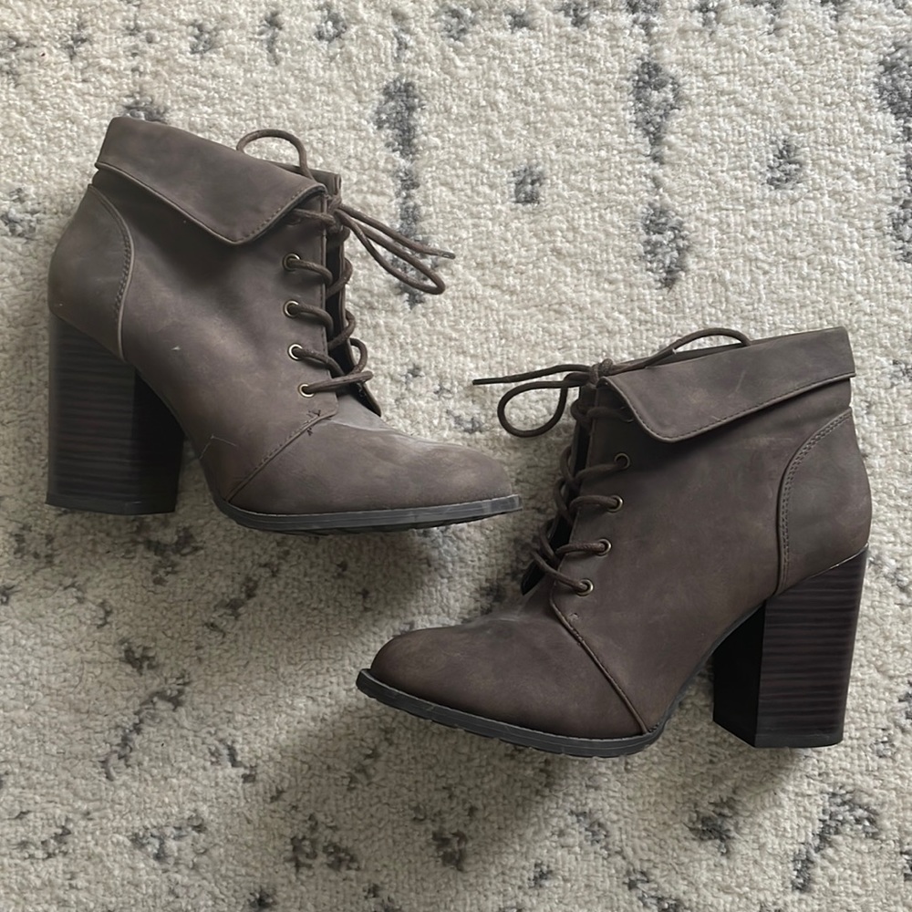 Forever 21 booties